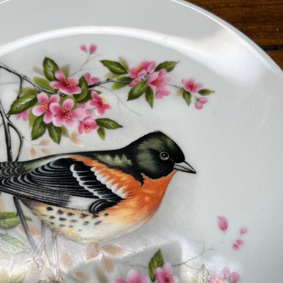 Kaiser Decorative Bird Plate By H. Auge Bergfink Design 8" Dia Floral Pink - Picture 2 of 10